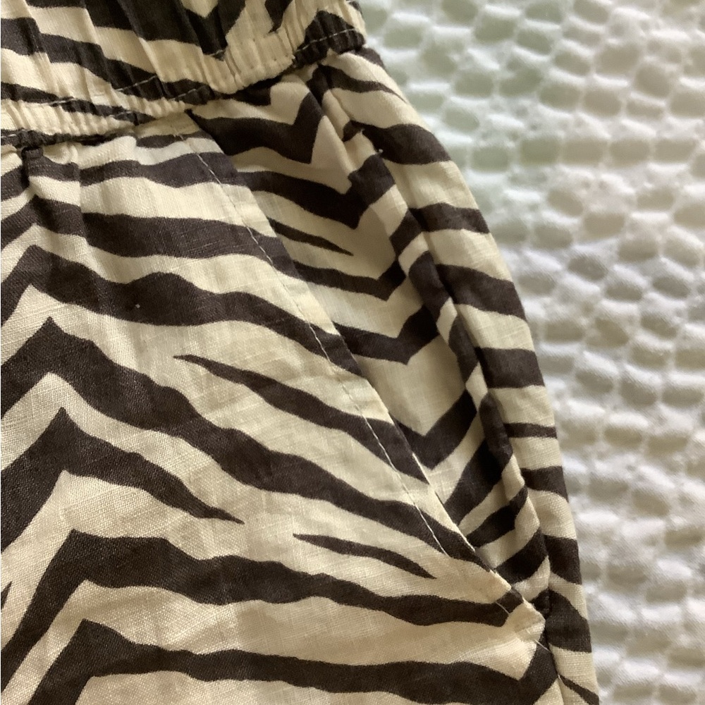 Zebra Print Wide Leg Pants — Black/brown  & Cream - Picture 5 of 5